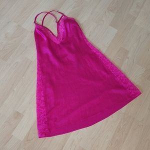 SALE!🐬Victoria's Secret VS Pink Silk Slip Lace 🌸